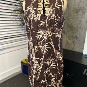 Michael Michael Kors Lace-Up Neckline sheath Dress. Size 10 great condition